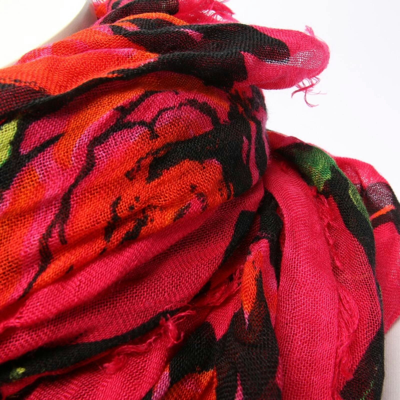 Image 2 of Scarf Multicolored in color Multicolored | Vite EnVogue