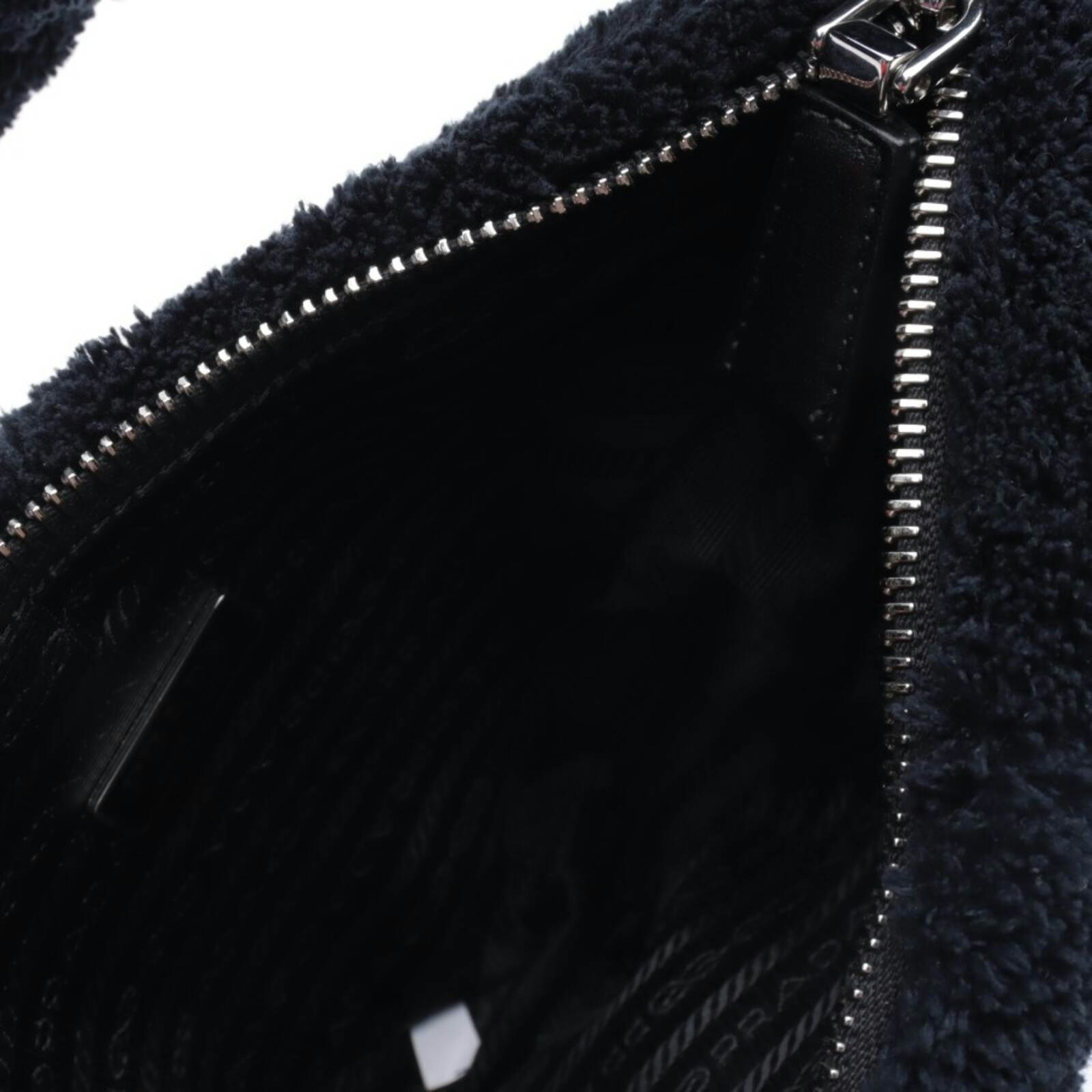 Image 3 of Shoulder Bag Black in color Black | Vite EnVogue