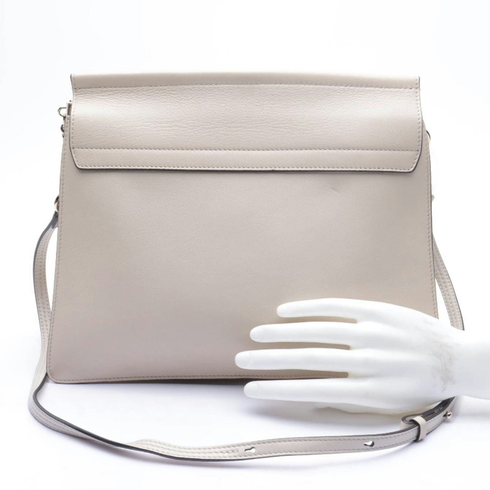 Image 2 of Faye medium Shoulder Bag Beige in color White | Vite EnVogue