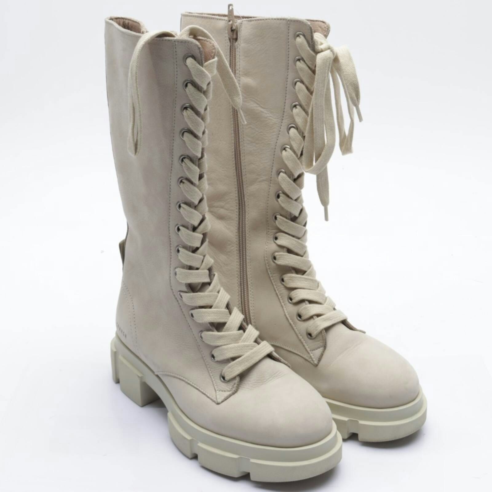 Image 1 of Ankle Boots EUR 36 Beige in color White | Vite EnVogue