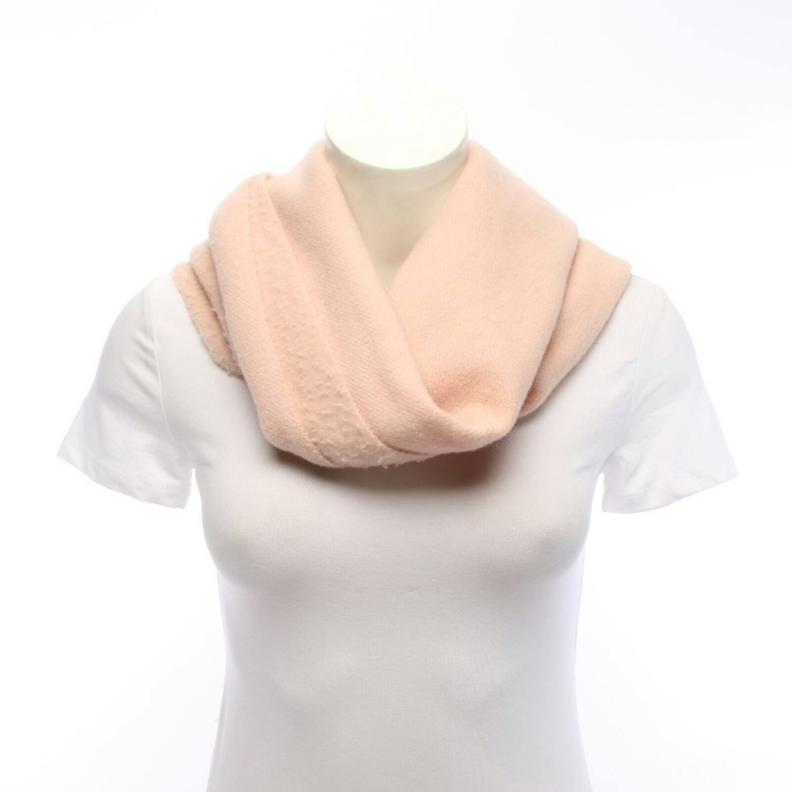 Image 1 of Scarf Pink in color Pink | Vite EnVogue