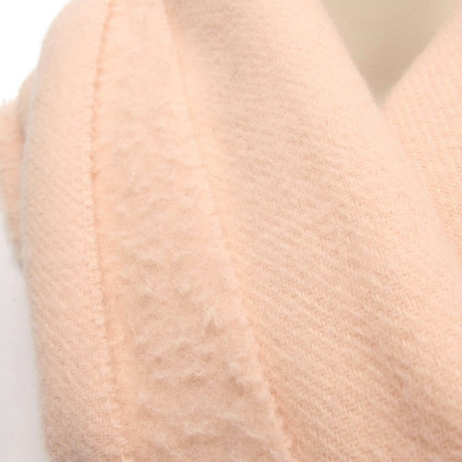 Image 2 of Scarf Pink in color Pink | Vite EnVogue