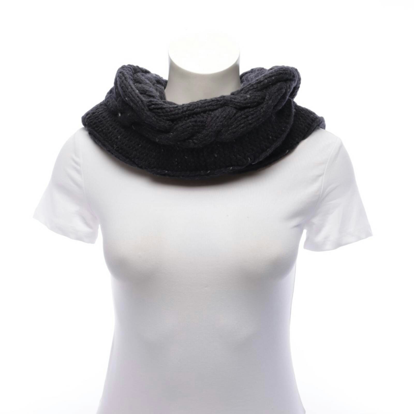 Image 1 of Scarf Navy in color Blue | Vite EnVogue