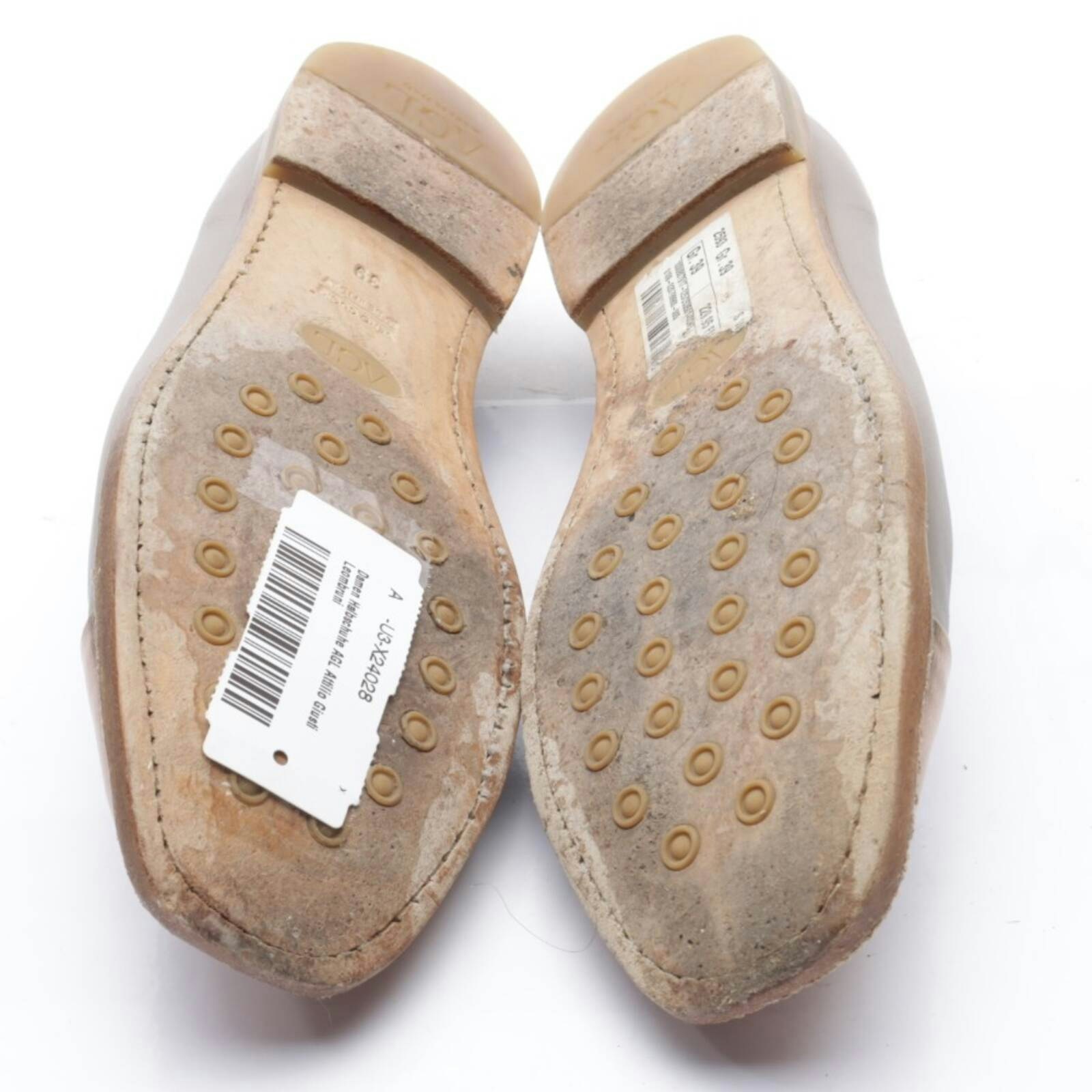 Image 3 of Flats EUR 39 Brown in color Brown | Vite EnVogue