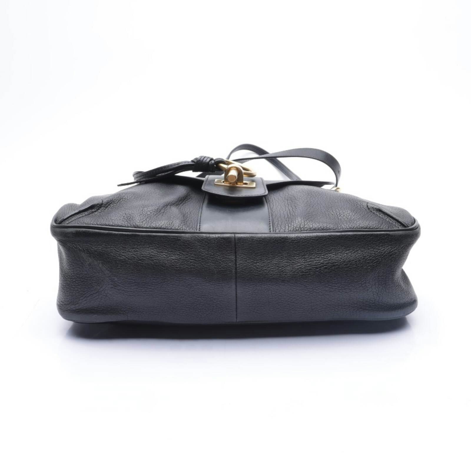 Image 4 of Lexa Shoulder Bag Black in color Black | Vite EnVogue