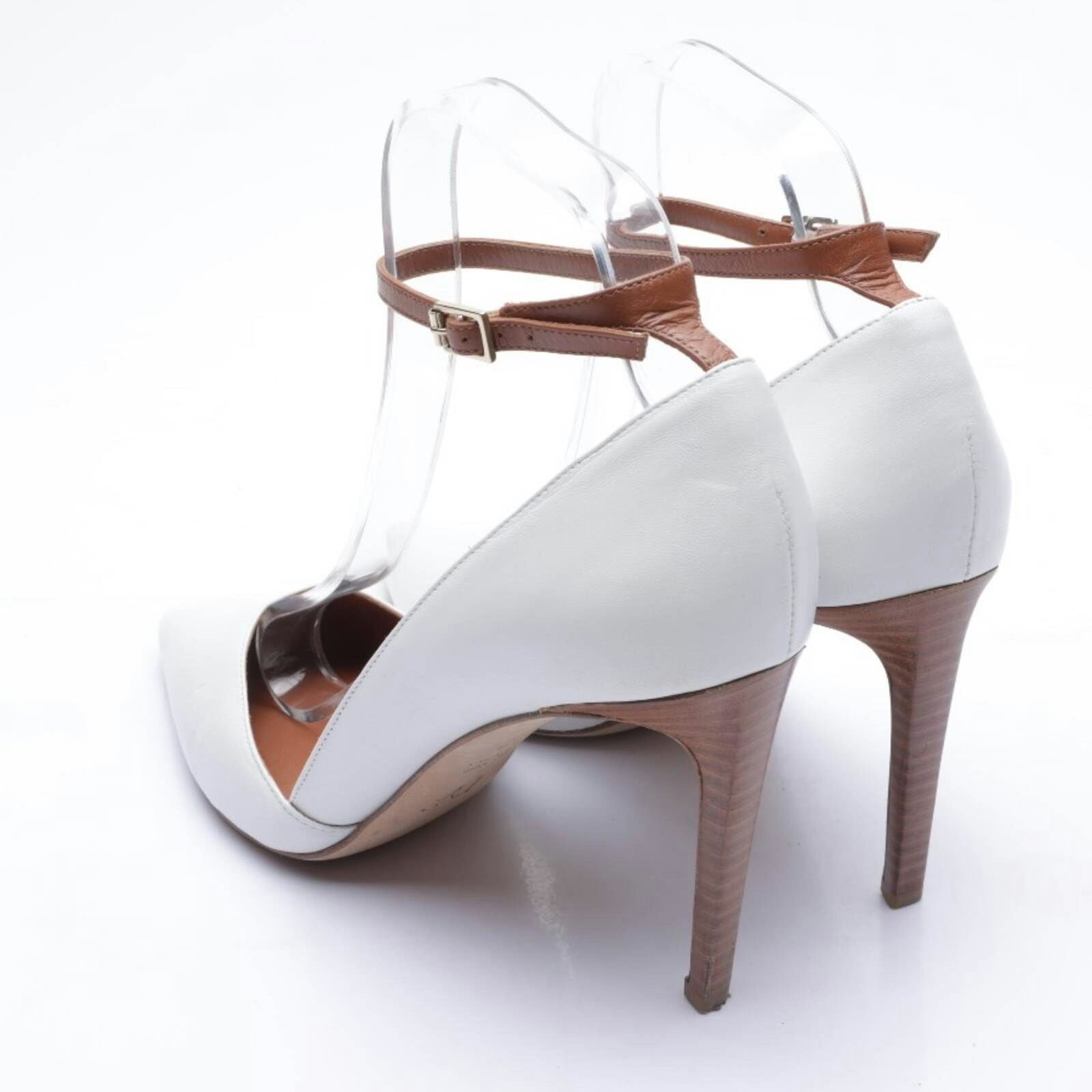 Image 2 of Pumps EUR 39 White in color White | Vite EnVogue