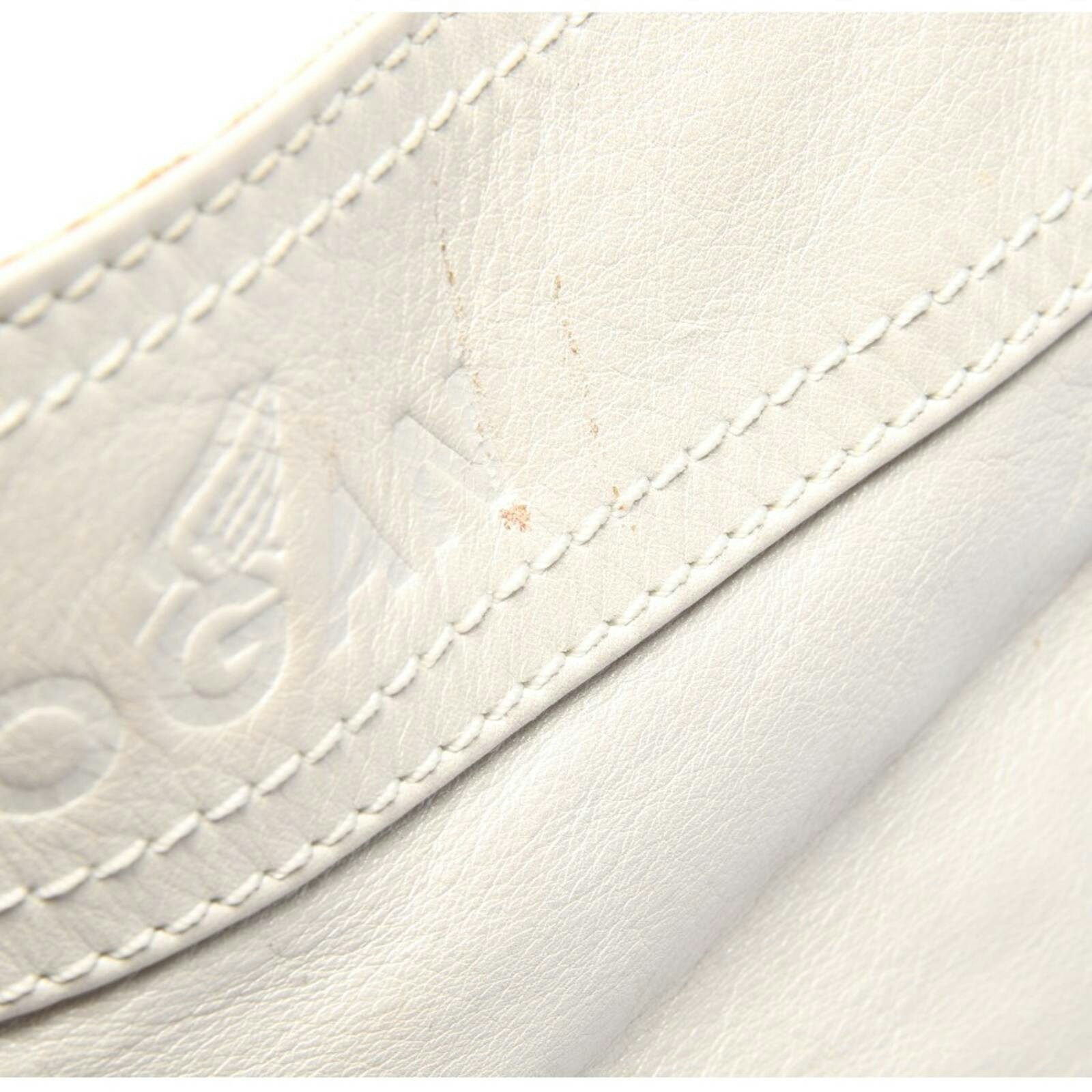 Image 7 of Shoulder Bag White in color White | Vite EnVogue