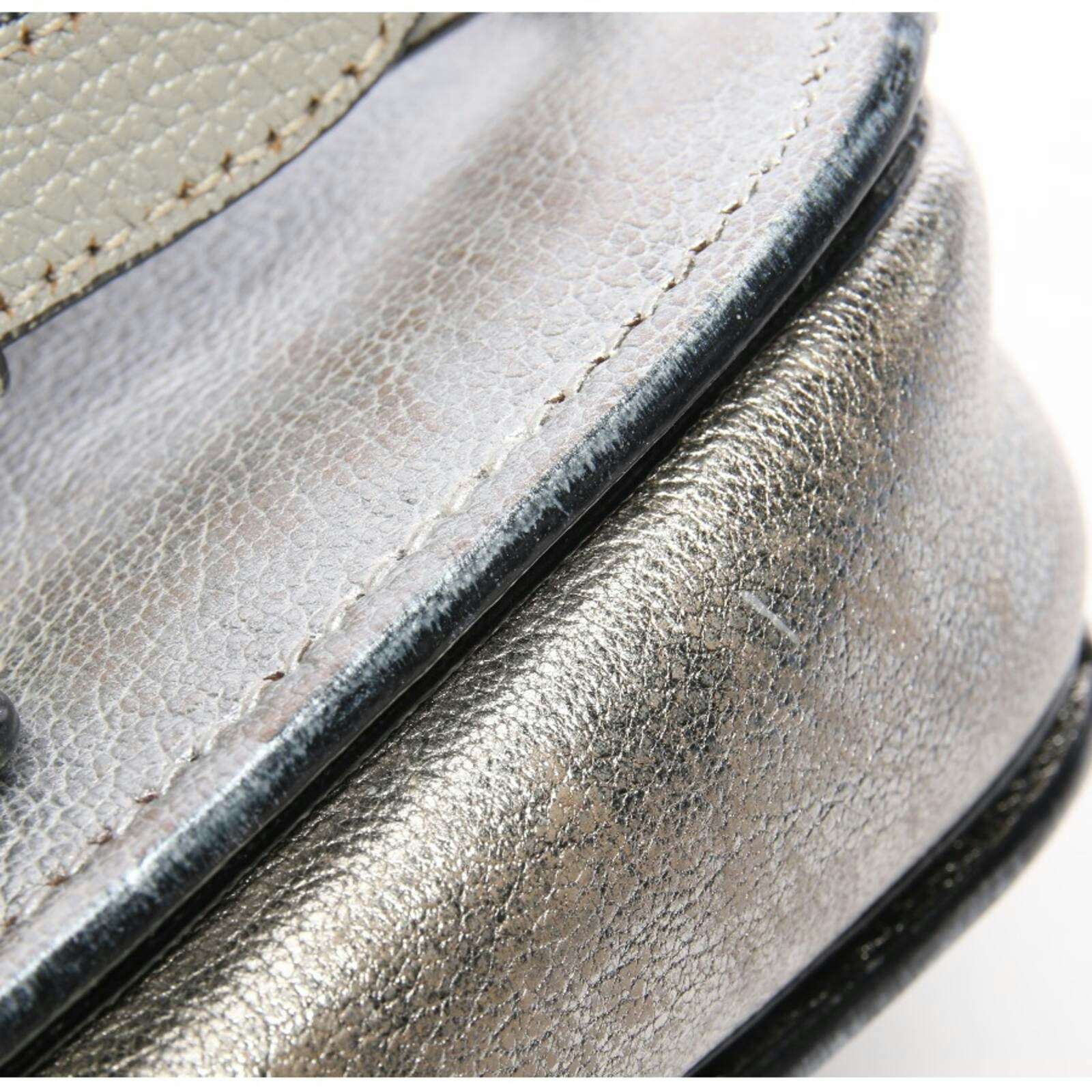 Image 8 of Cross Body Bag Silver in color Metallic | Vite EnVogue