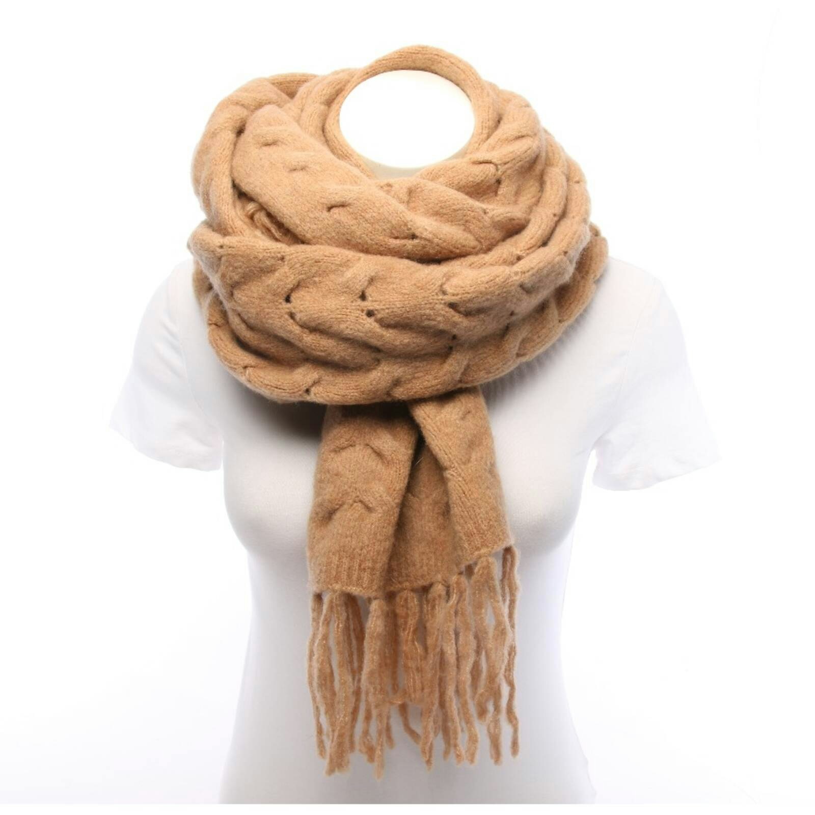 Image 1 of Scarf Brown in color Brown | Vite EnVogue