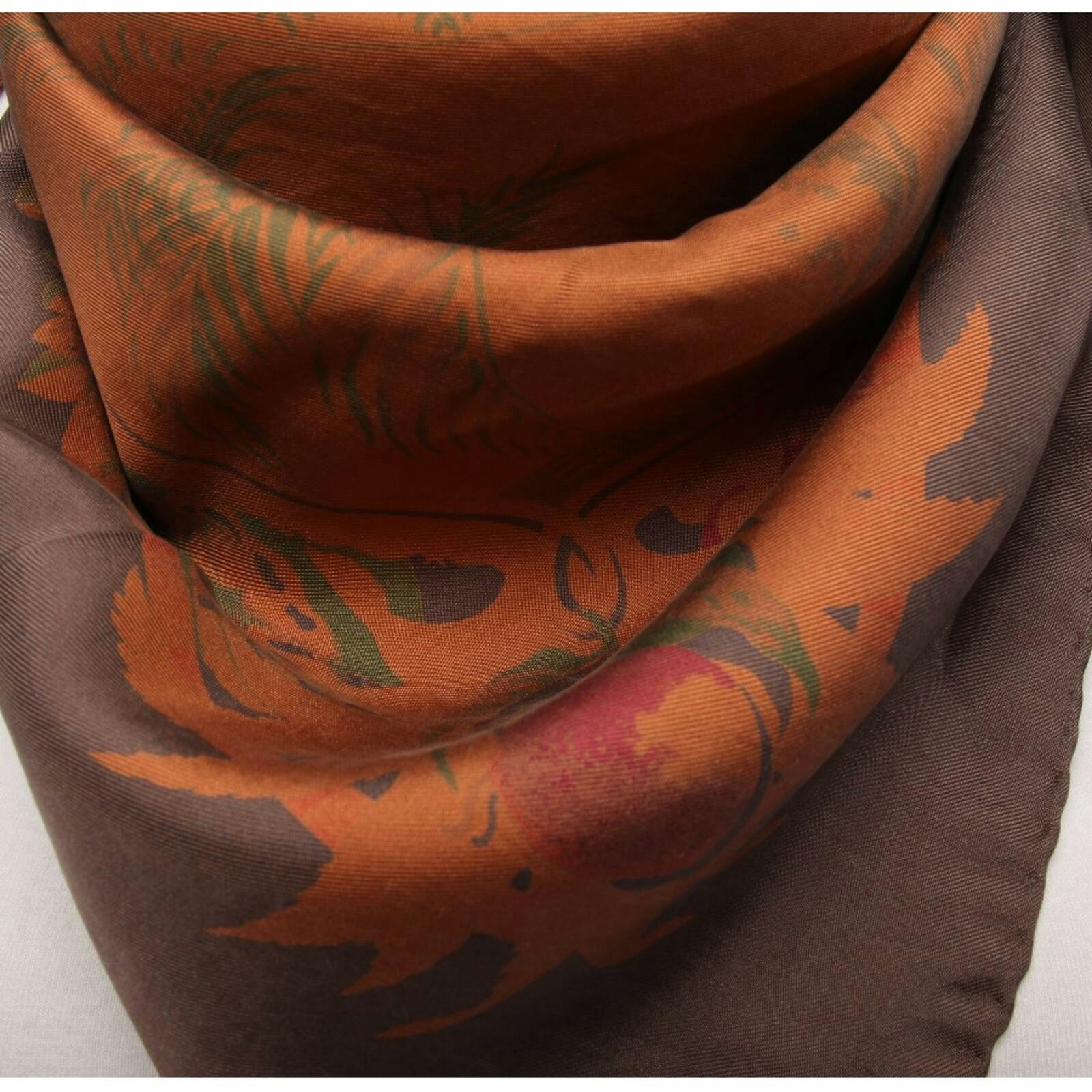 Image 2 of Shawl Multicolored in color Multicolored | Vite EnVogue