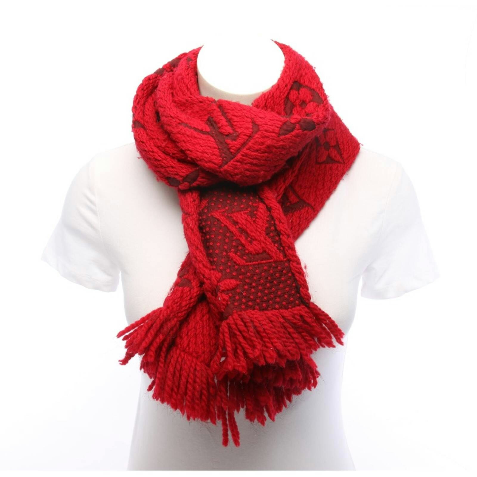 Image 1 of Scarf Red in color Red | Vite EnVogue