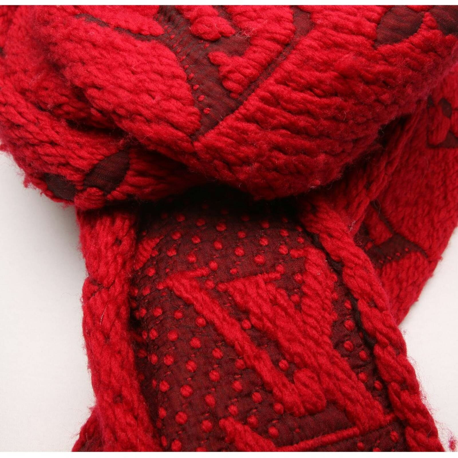 Image 2 of Scarf Red in color Red | Vite EnVogue