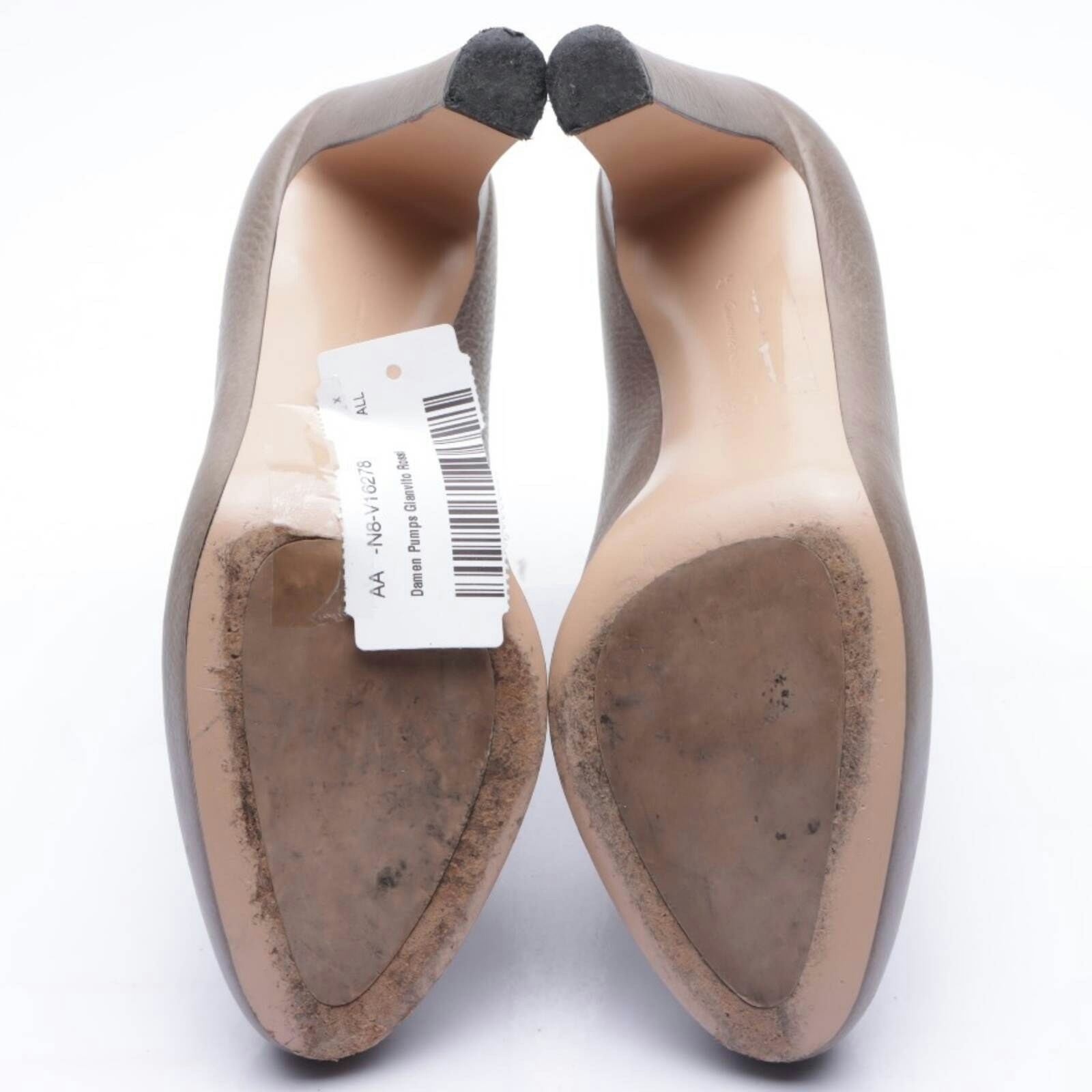 Image 3 of Pumps EUR 37 Brown in color Brown | Vite EnVogue