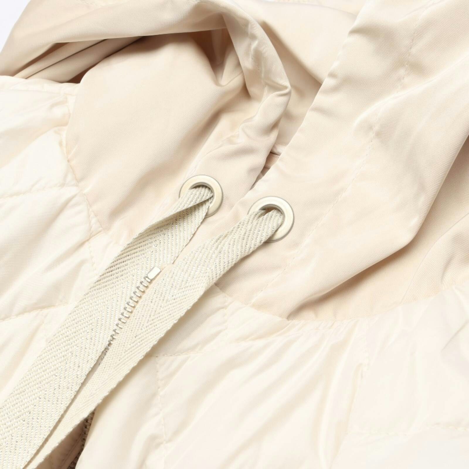 Image 3 of Mid-Season Jacket 38 Beige in color White | Vite EnVogue