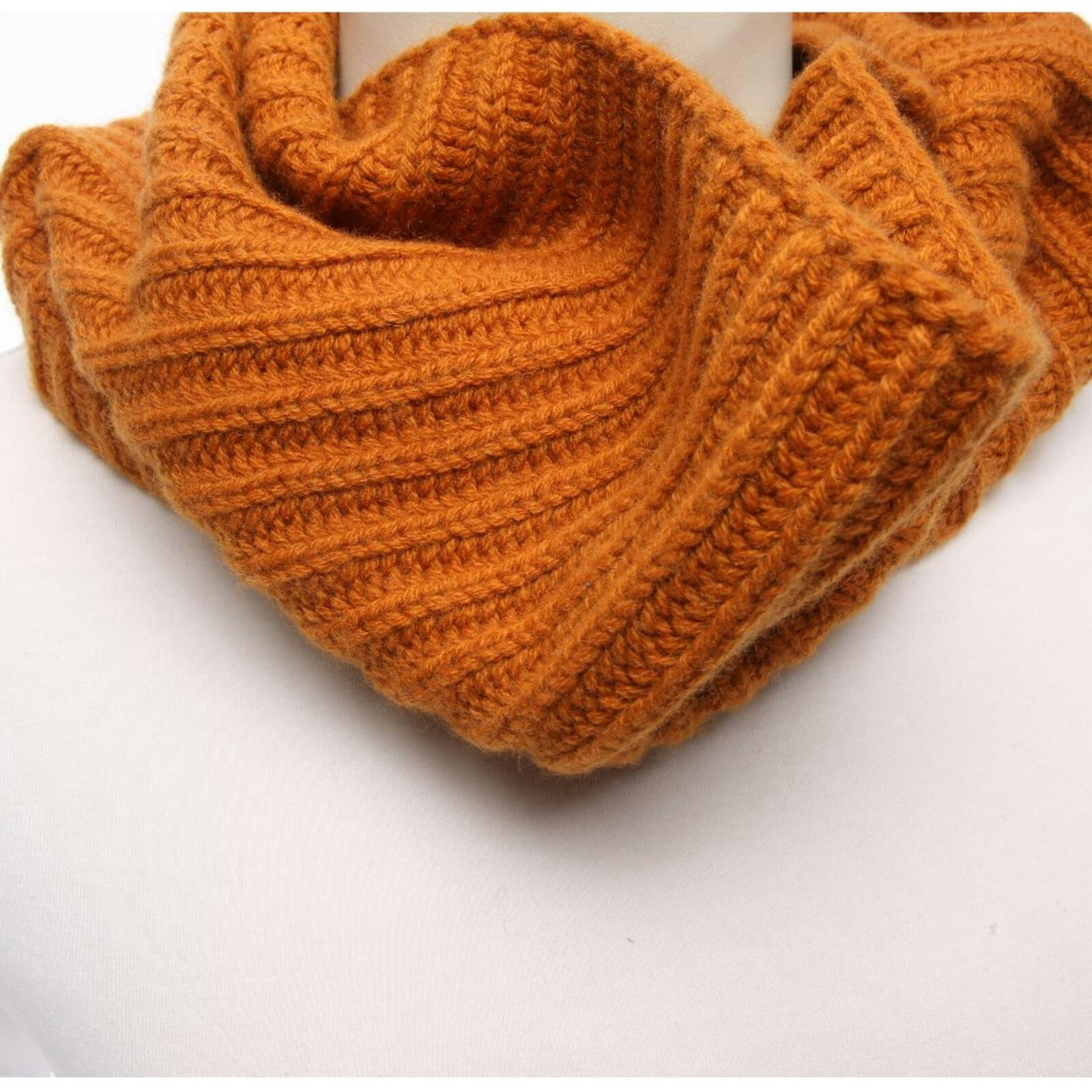 Image 2 of Scarf Light Brown in color Brown | Vite EnVogue