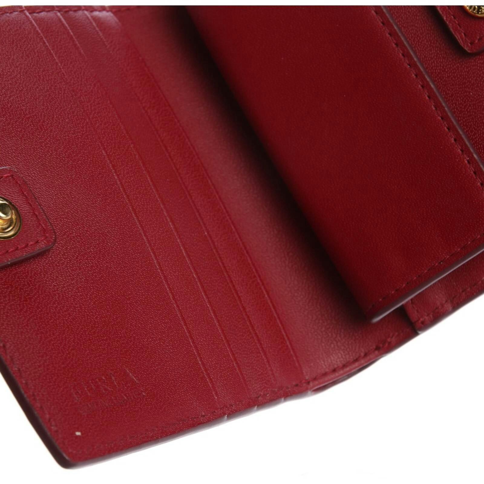 Image 2 of Wallet Red in color Red | Vite EnVogue