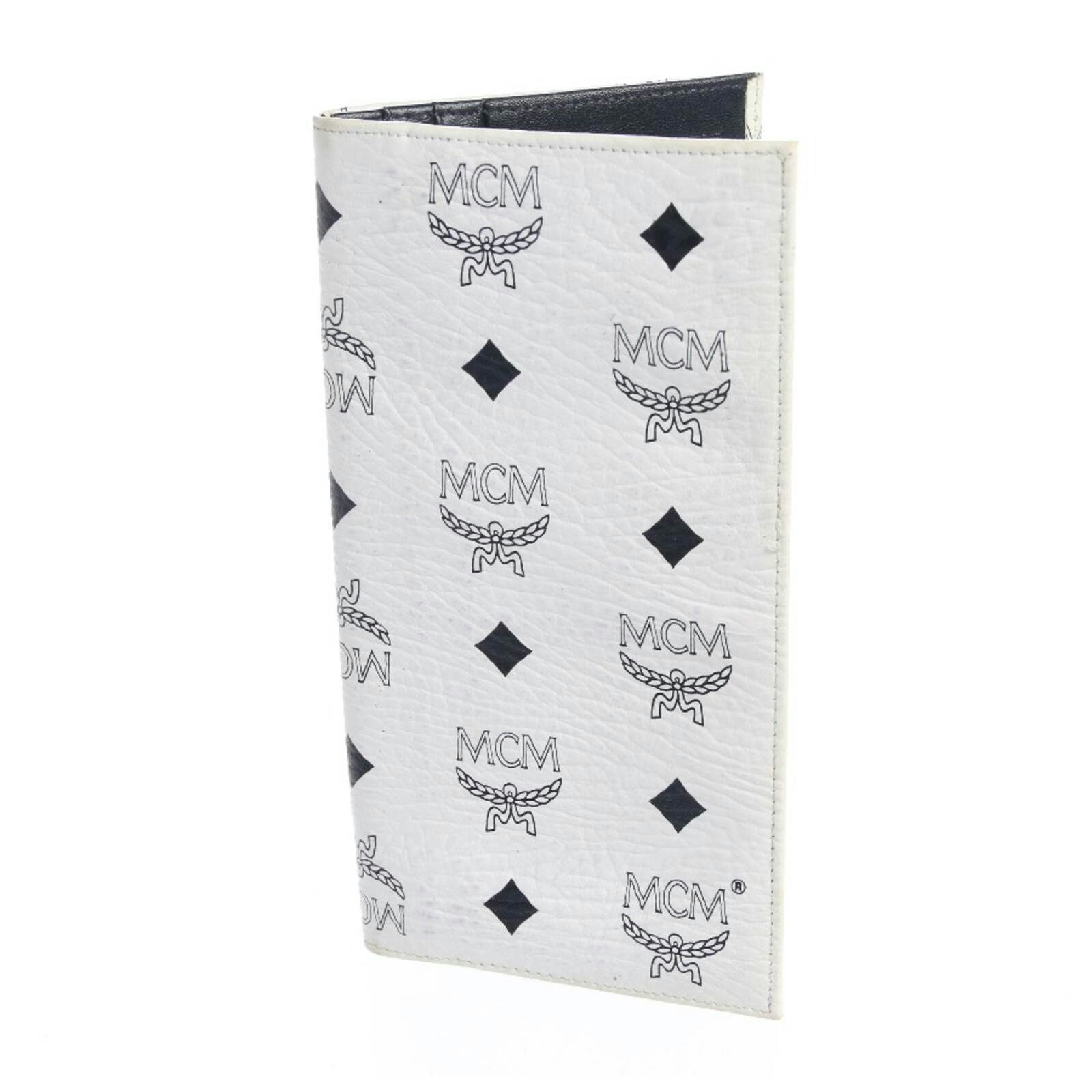 Image 1 of Wallet White in color White | Vite EnVogue