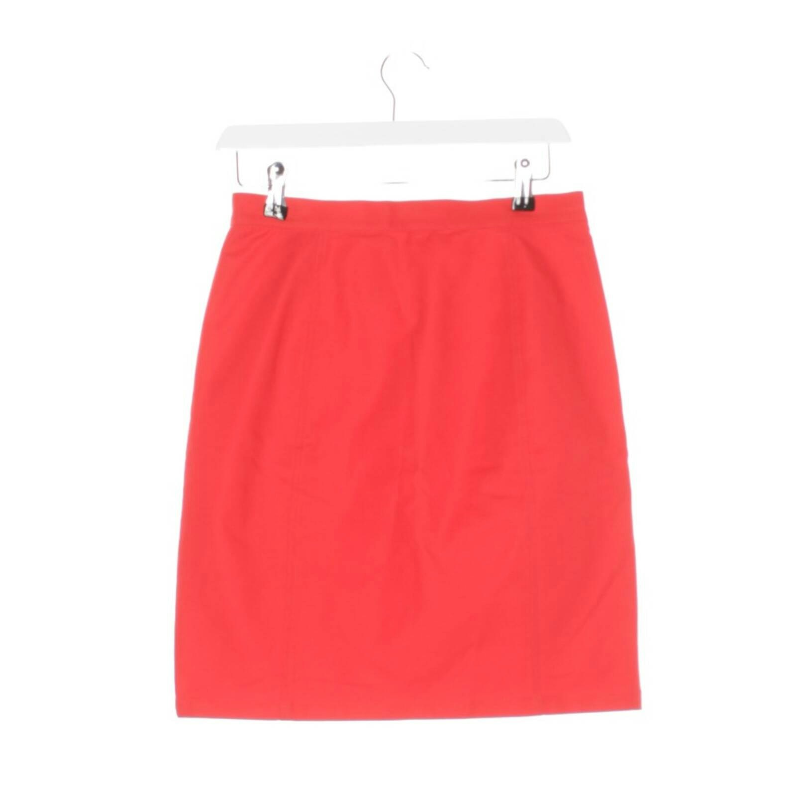 Image 2 of Skirt 30 Red in color Red | Vite EnVogue