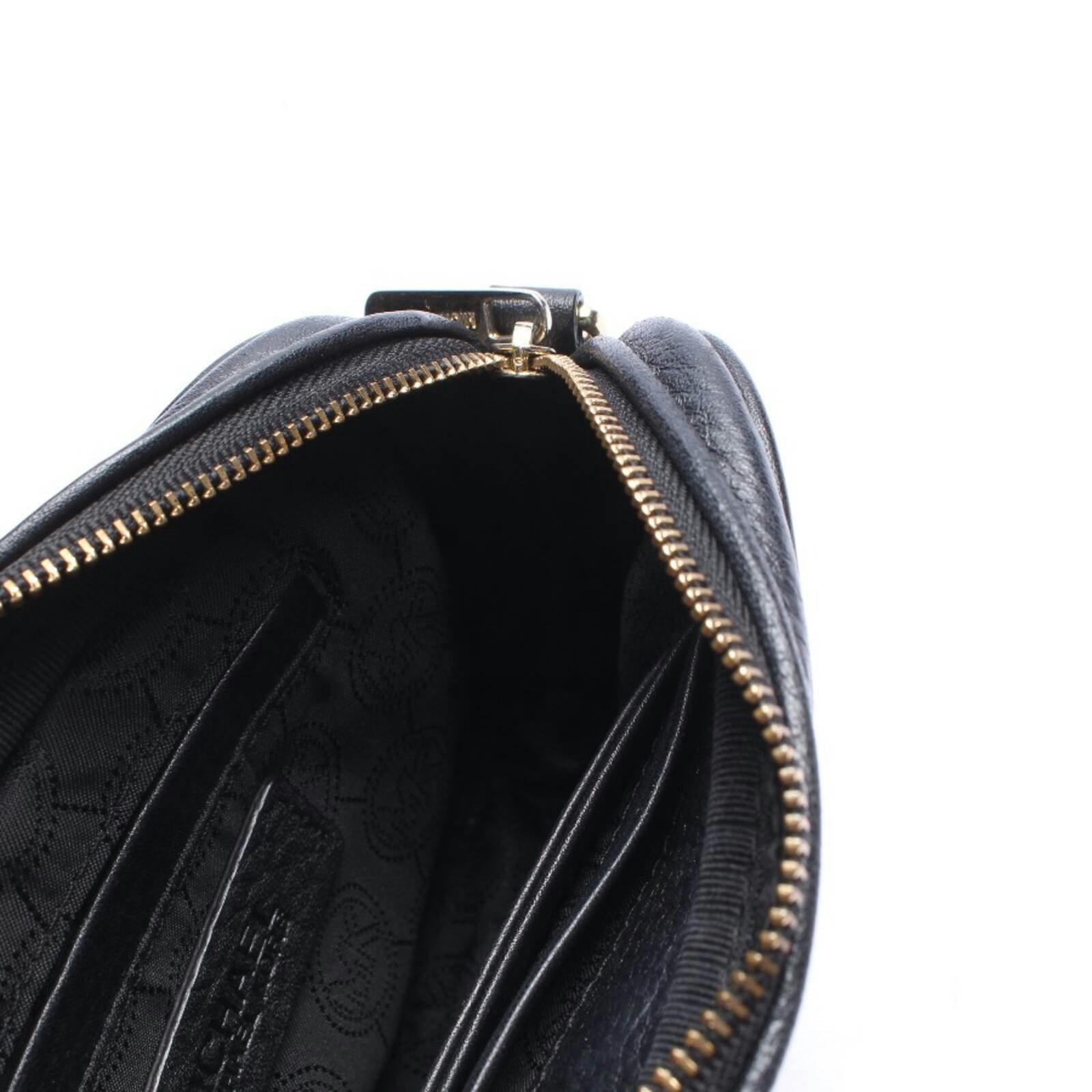 Image 3 of Cross Body Bag Black in color Black | Vite EnVogue