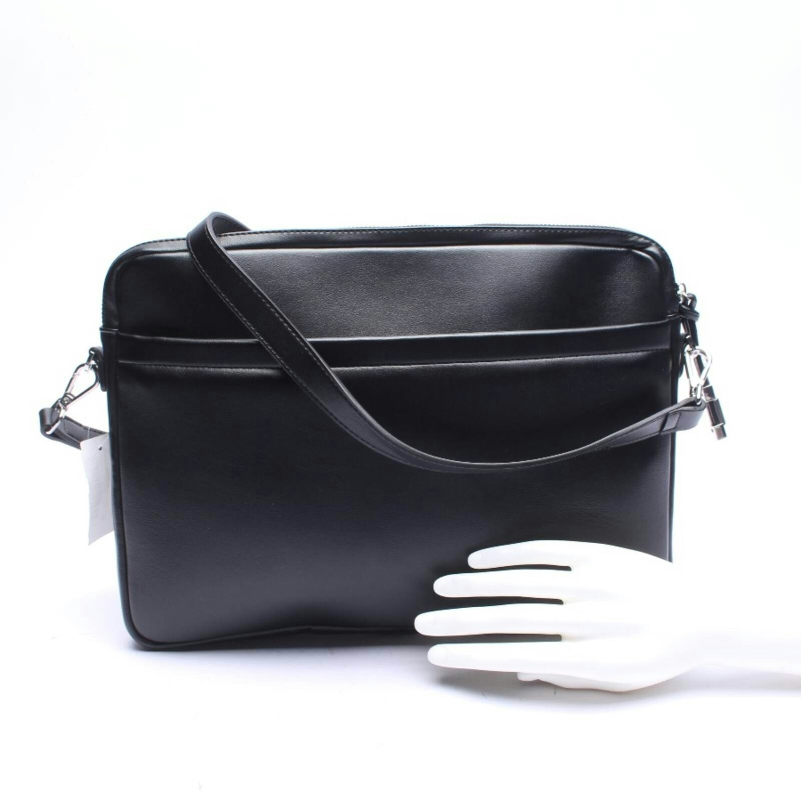 Image 2 of Cross Body Bag Black in color Black | Vite EnVogue