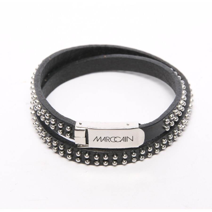 Image 1 of Bracelet Black in color Black | Vite EnVogue