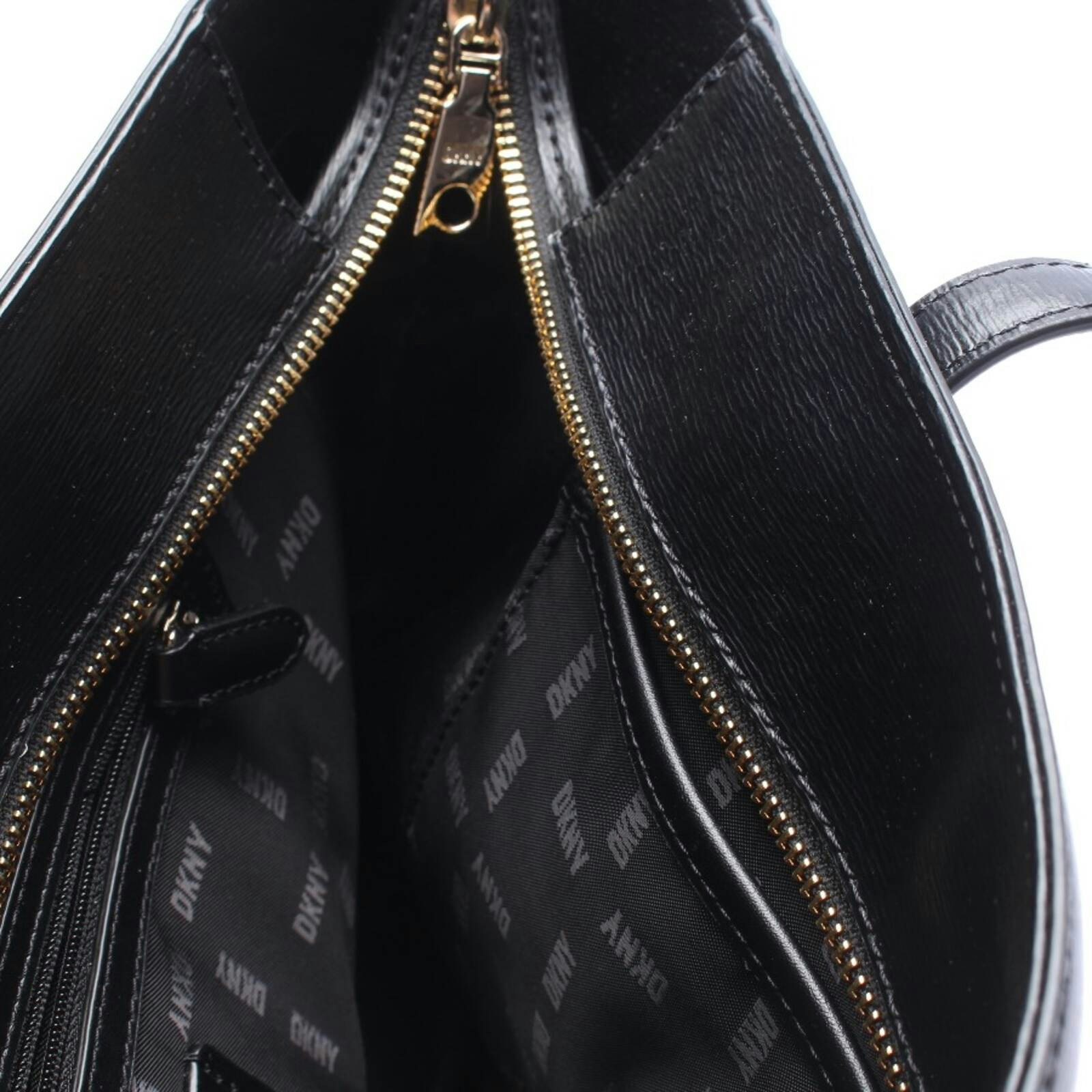 Image 3 of Shoulder Bag Black in color Black | Vite EnVogue