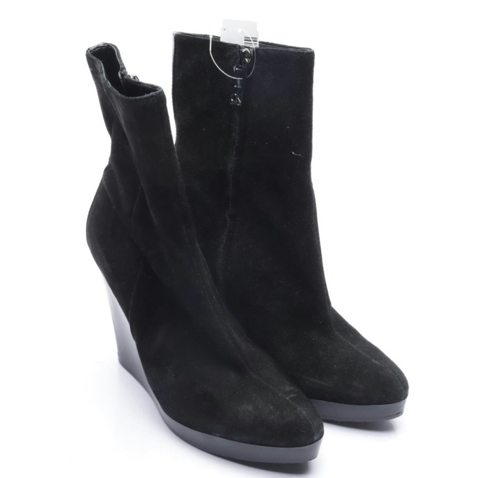 Image 1 of Ankle Boots EUR 39 Black in color Black | Vite EnVogue