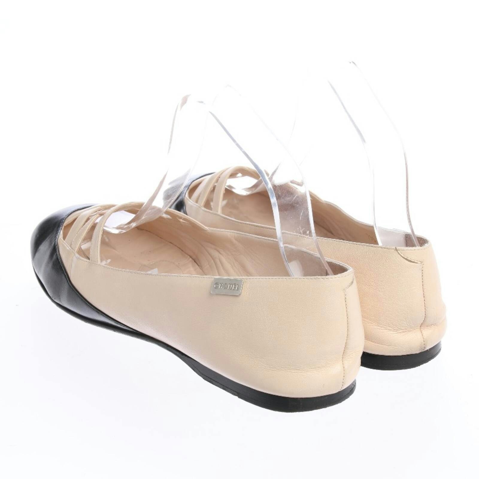 Image 2 of Ballet Flats EUR 40.5 Beige in color White | Vite EnVogue