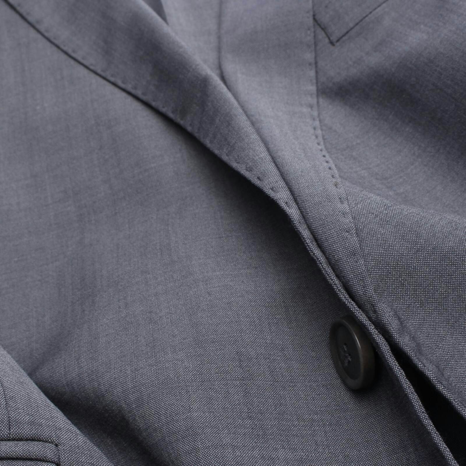 Image 3 of Suit 54 Light Gray in color Gray | Vite EnVogue