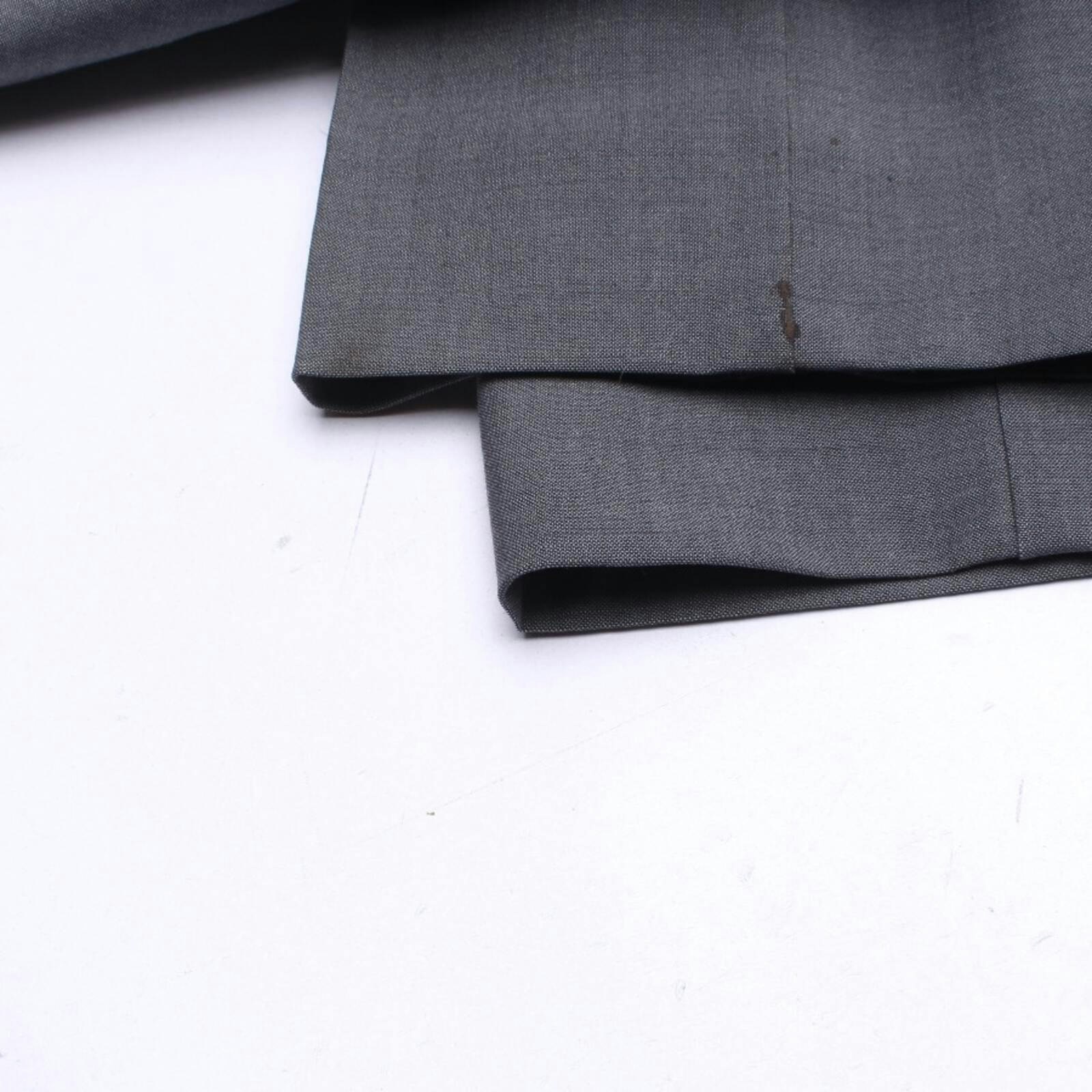 Image 4 of Suit 54 Light Gray in color Gray | Vite EnVogue