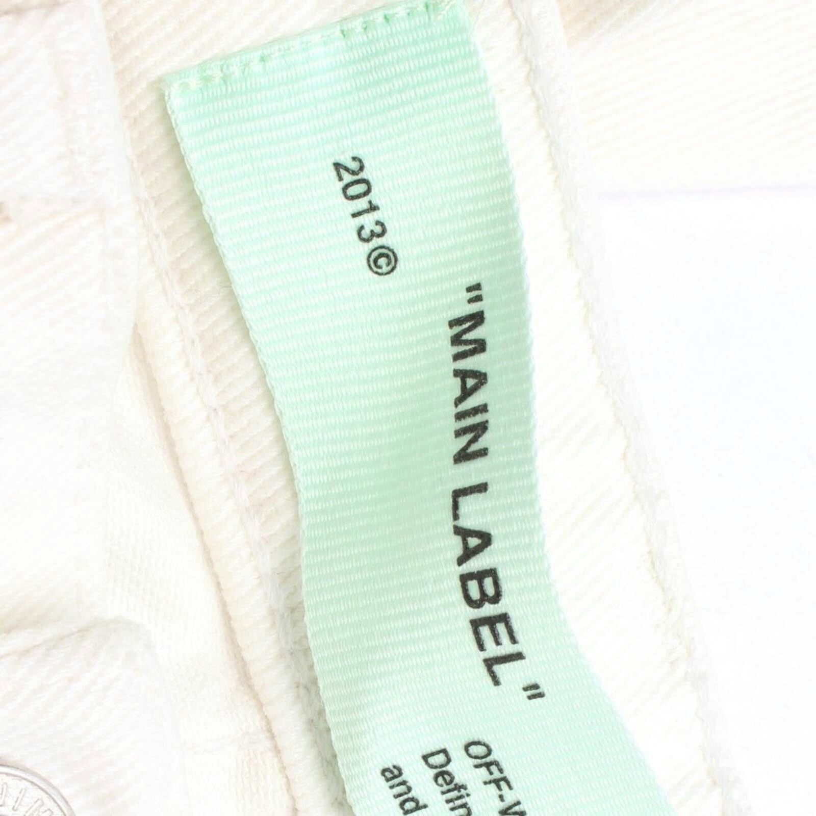 Image 3 of Straight Fit Jeans W26 White in color White | Vite EnVogue