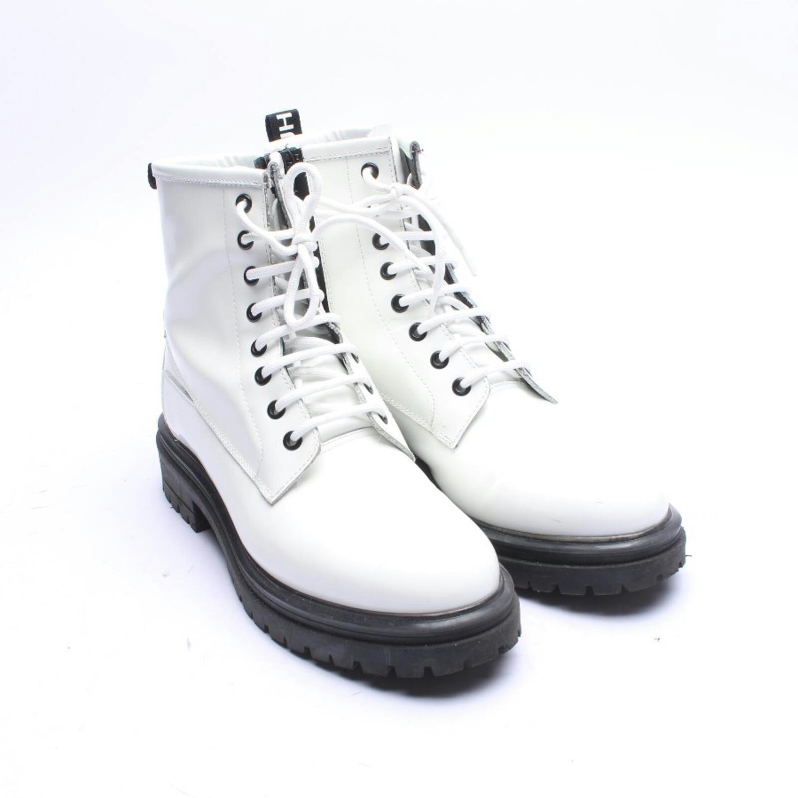 Image 1 of Ankle Boots EUR 40 White in color White | Vite EnVogue