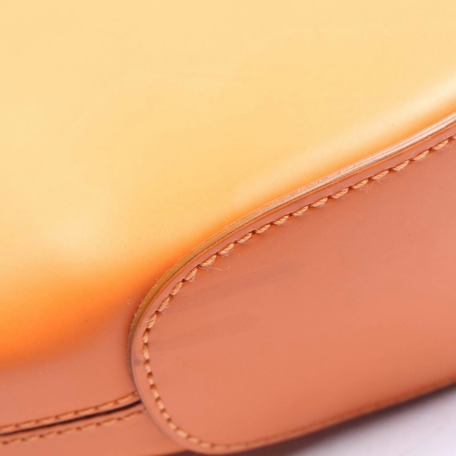 Image 7 of Shoulder Bag Orange in color Orange | Vite EnVogue