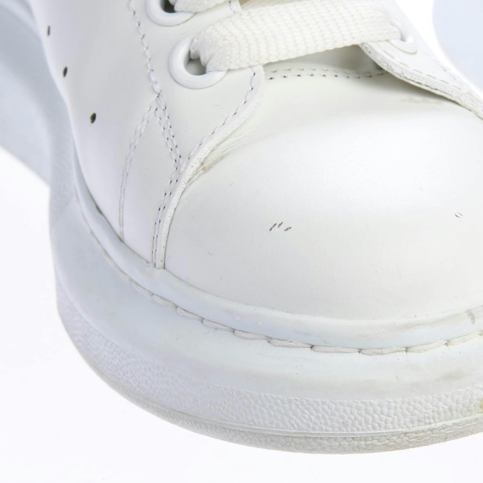 Image 5 of Oversized Sneakers EUR 36 White in color White | Vite EnVogue