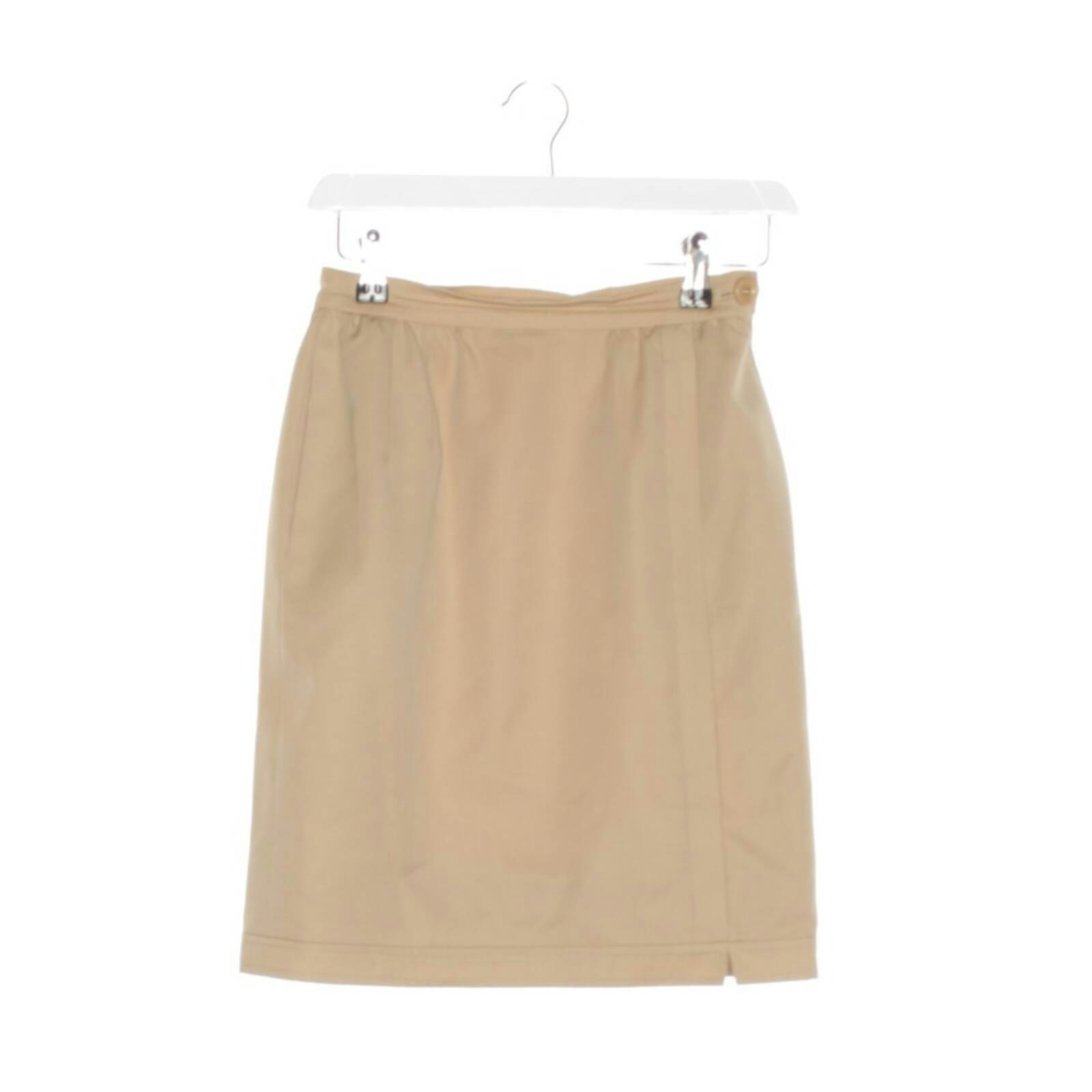 Image 1 of Skirt 36 Beige in color White | Vite EnVogue