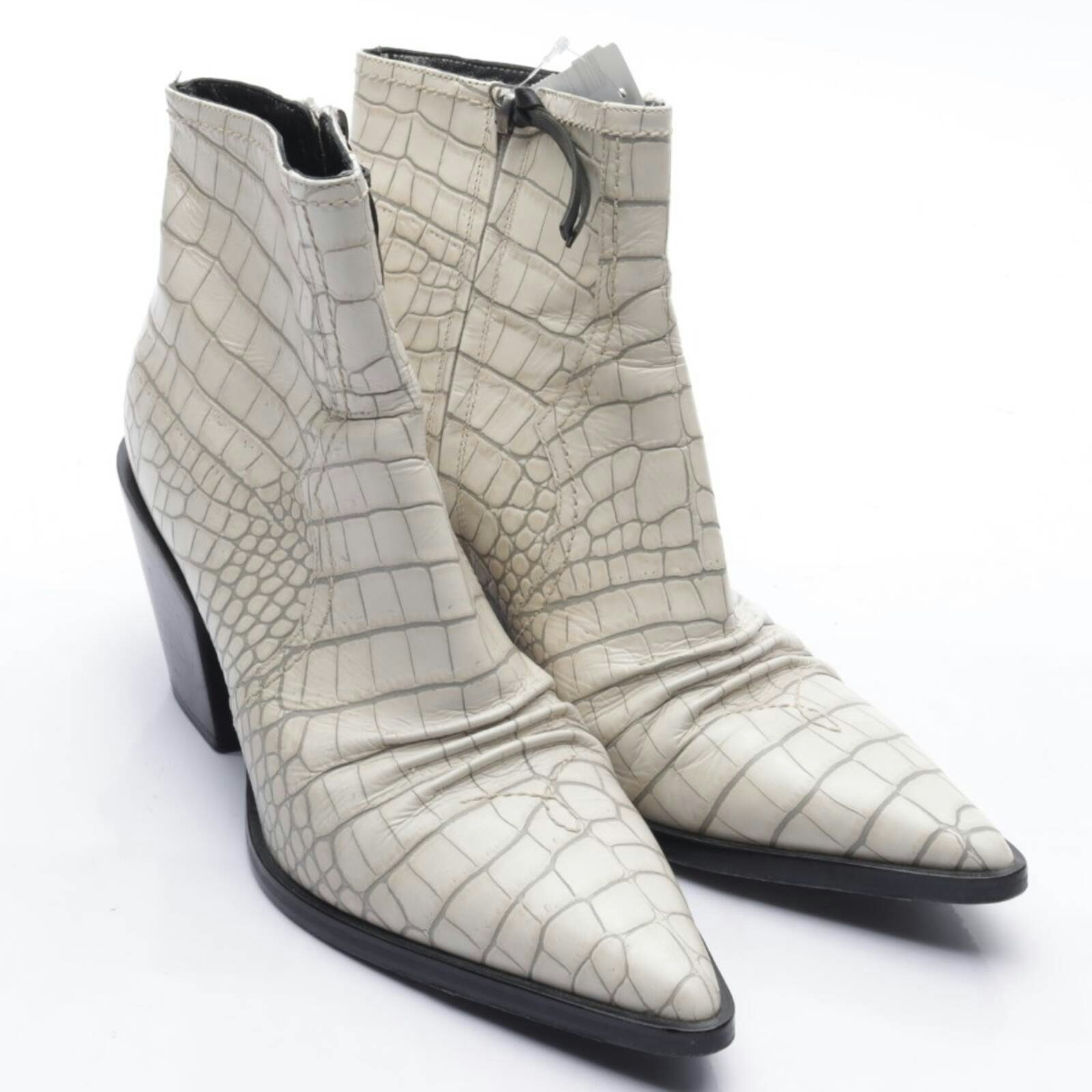 Image 1 of Ankle Boots EUR 40 Beige in color White | Vite EnVogue