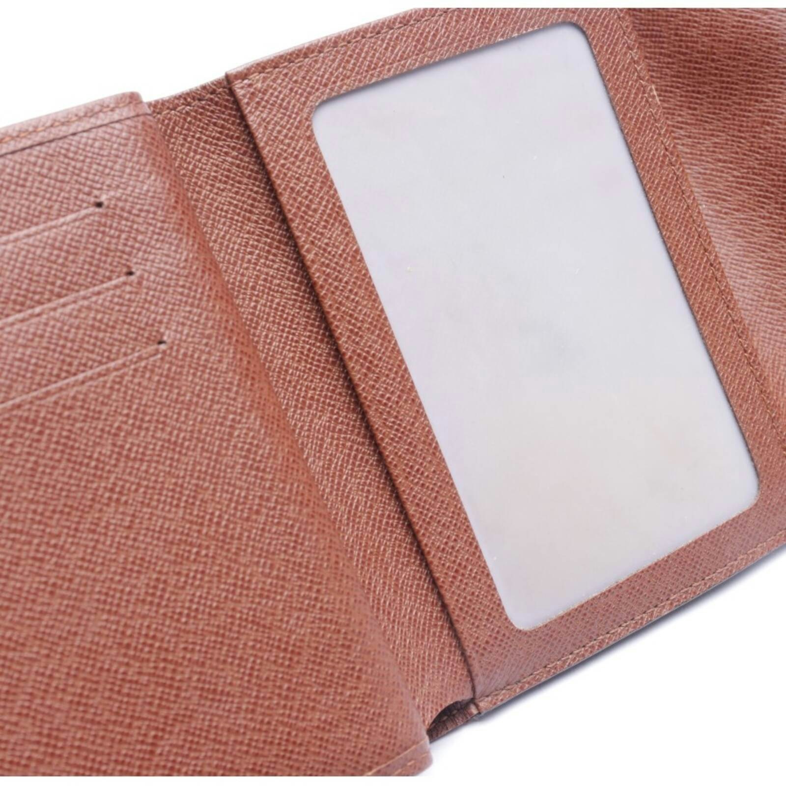 Image 2 of Wallet Brown in color Brown | Vite EnVogue