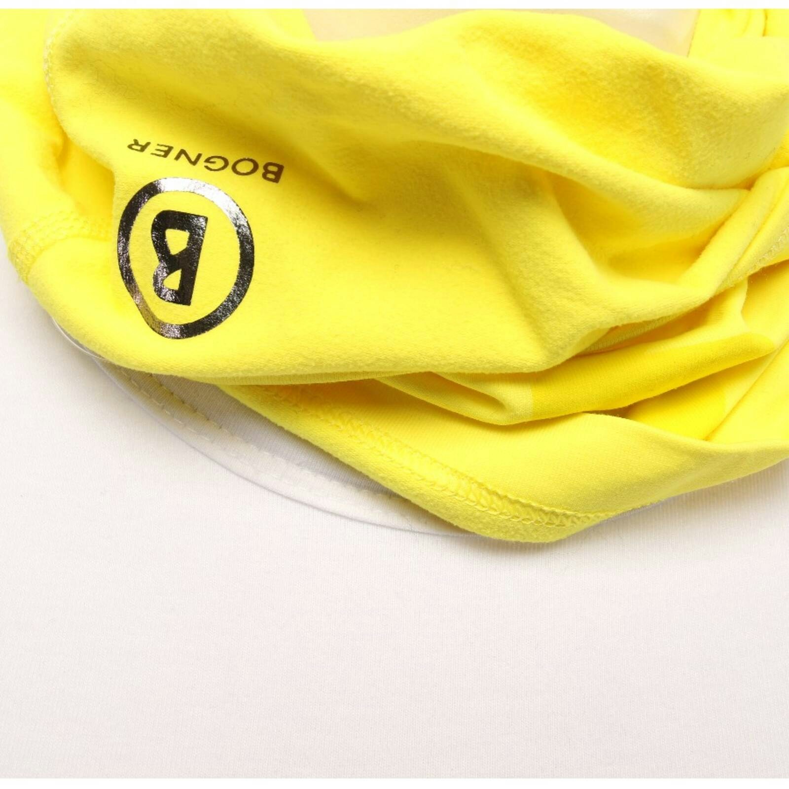 Image 2 of Scarf Yellow in color Yellow | Vite EnVogue