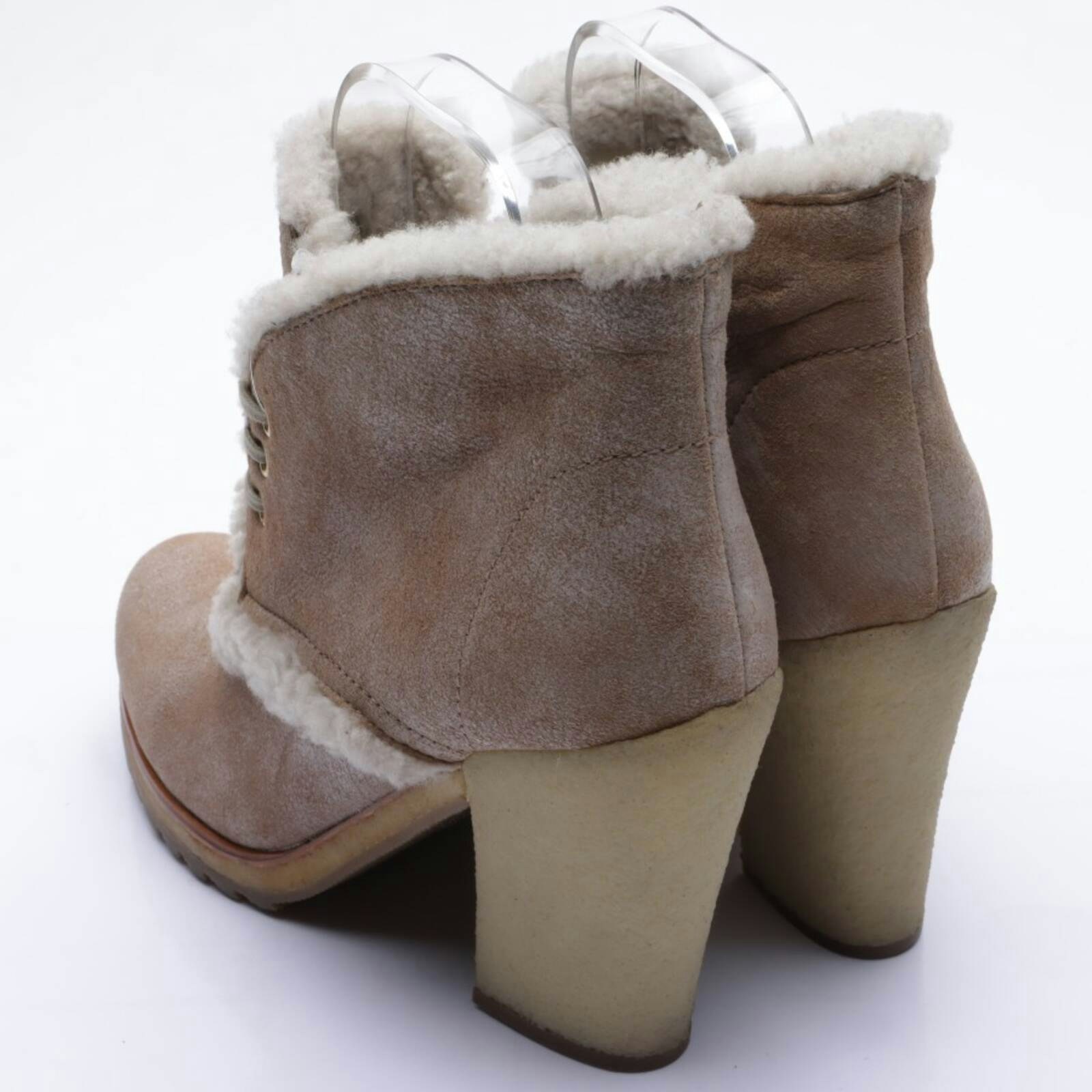 Bild 2 von Stiefeletten EUR 39,5 Beige in Farbe Weiß | Vite EnVogue