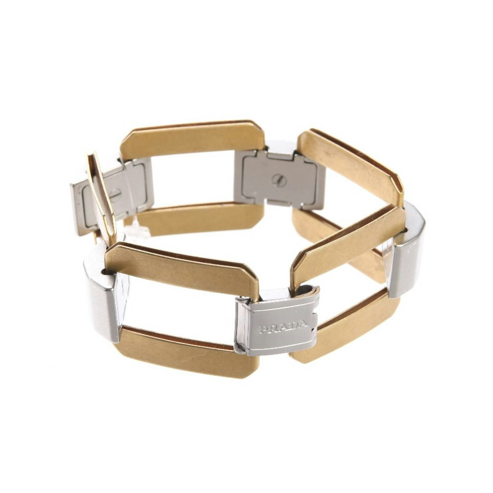 Image 1 of Bracelet Gold in color Metallic | Vite EnVogue