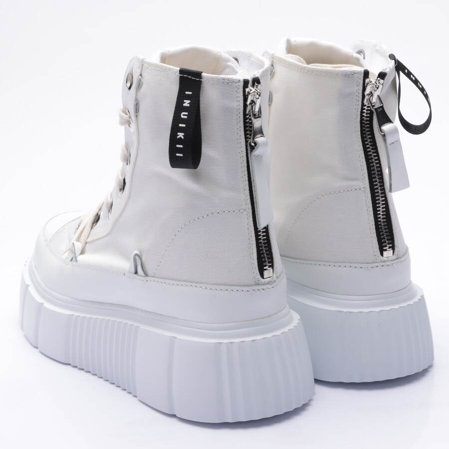 Image 2 of Ankle Boots EUR 41 White in color White | Vite EnVogue