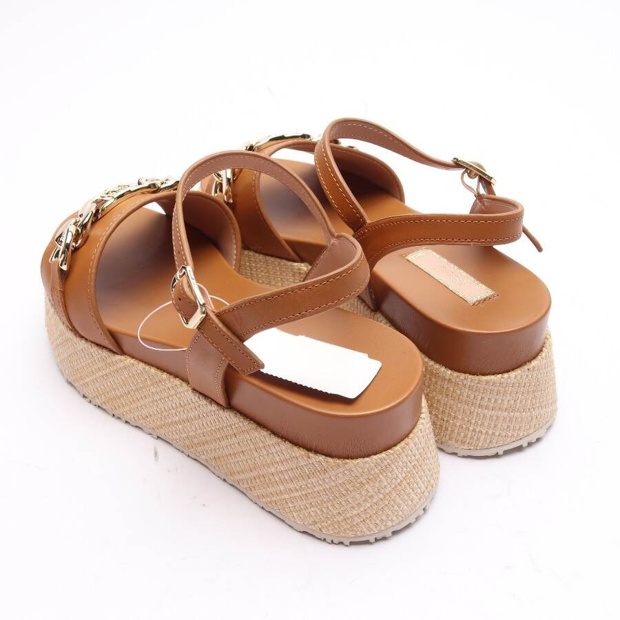 Image 2 of Platform Sandals EUR 36 Light Brown in color Brown | Vite EnVogue