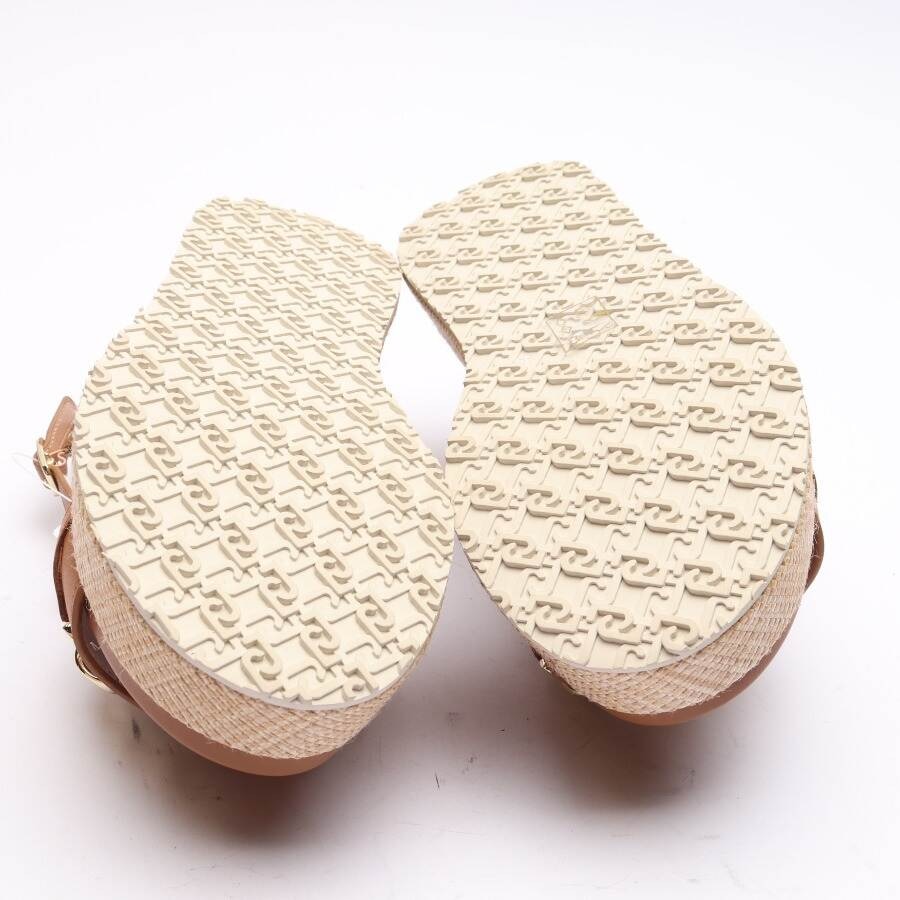 Image 3 of Platform Sandals EUR 36 Light Brown in color Brown | Vite EnVogue