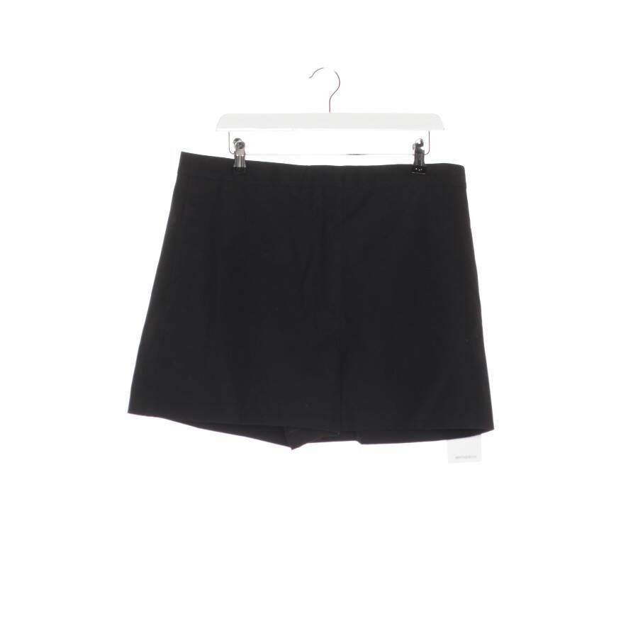 Image 1 of Shorts 44 Black in color Black | Vite EnVogue