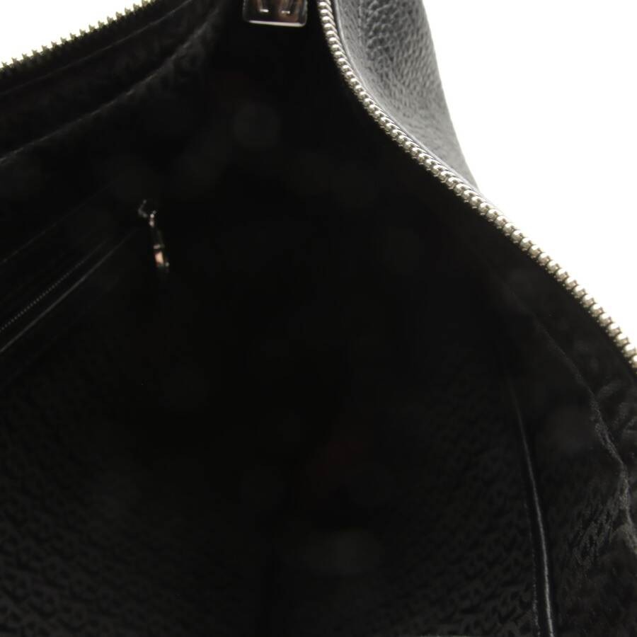 Bild 3 von Schultertasche Schwarz in Farbe Schwarz | Vite EnVogue