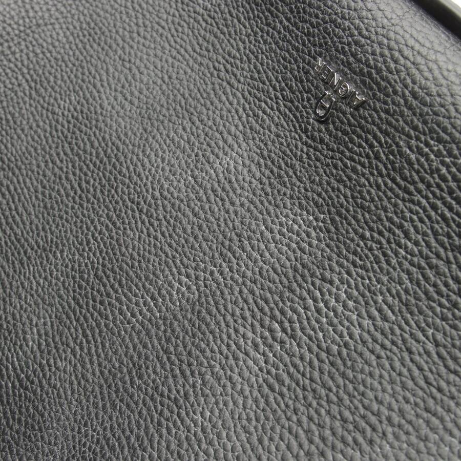 Bild 4 von Schultertasche Schwarz in Farbe Schwarz | Vite EnVogue