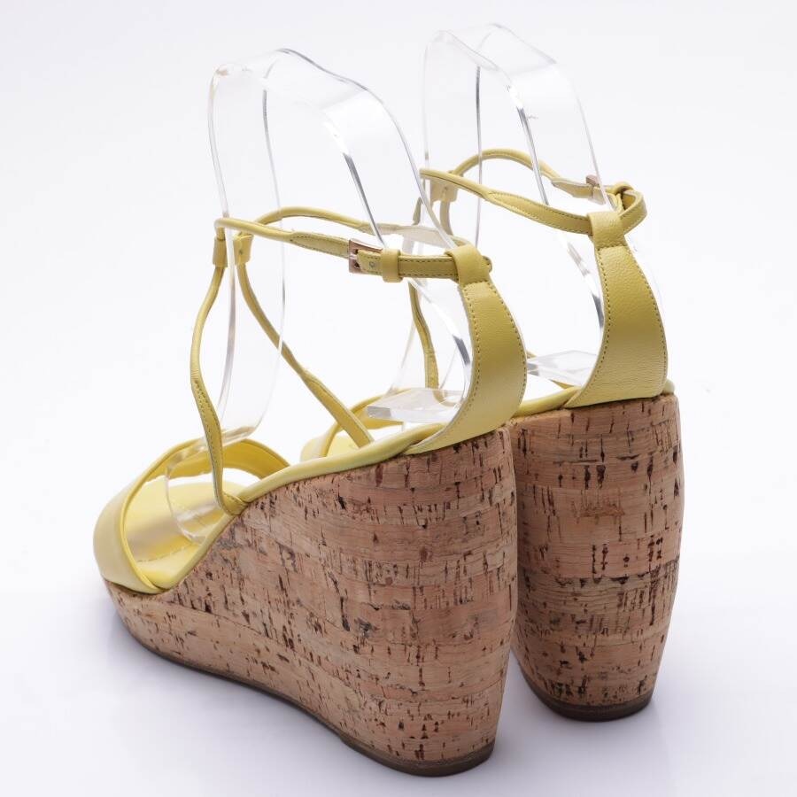 Image 2 of Wedges EUR 39 Yellow in color Yellow | Vite EnVogue