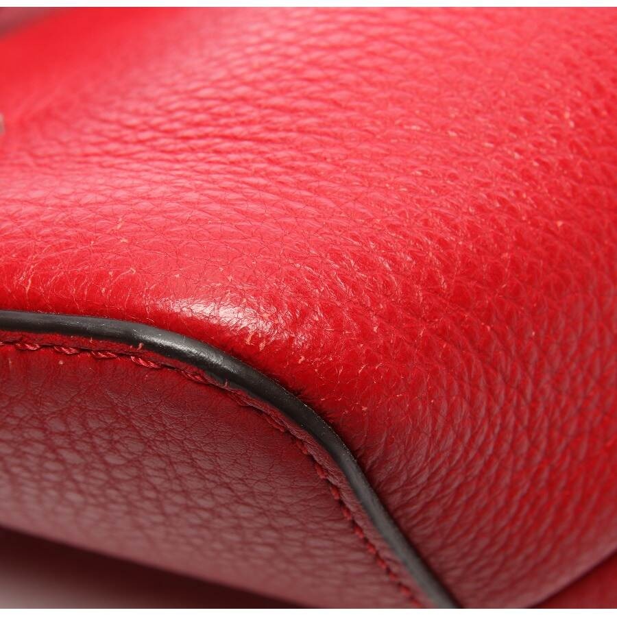 Image 4 of Shoulder Bag Red in color Red | Vite EnVogue