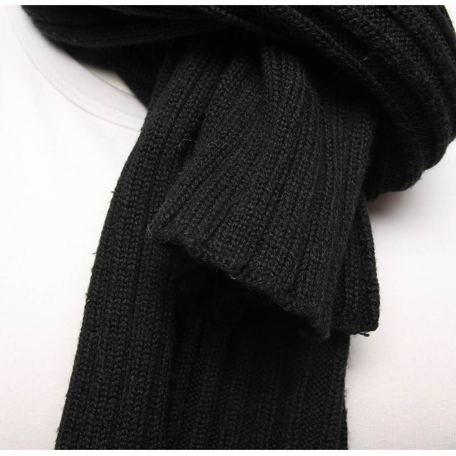 Image 2 of Scarf Black in color Black | Vite EnVogue