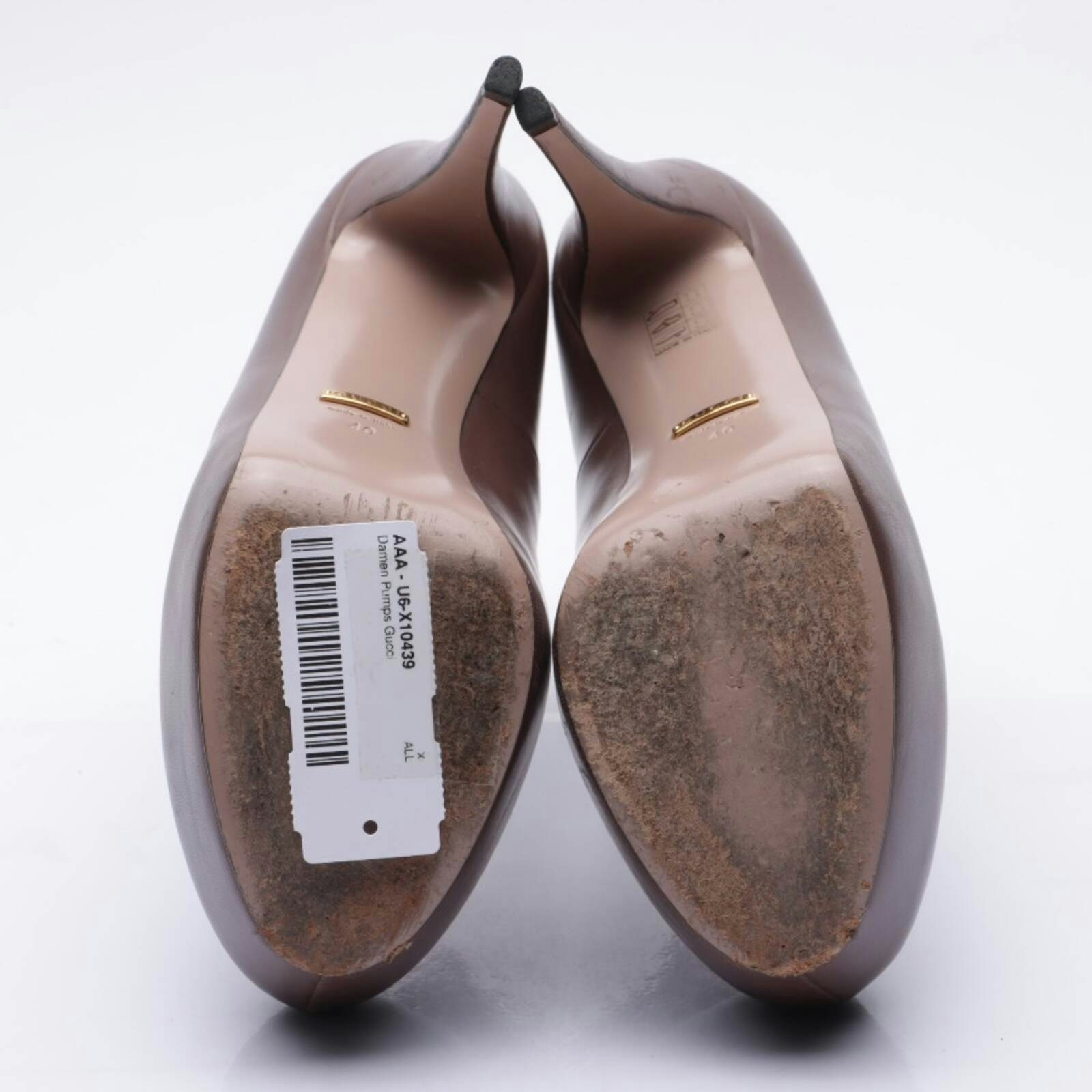 Image 3 of Pumps EUR 40 Brown in color Brown | Vite EnVogue